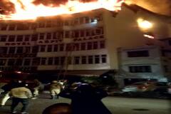 17 People Including A Child Killed After A Major Fire Accident In Delhi Hotel | ABP Uncut