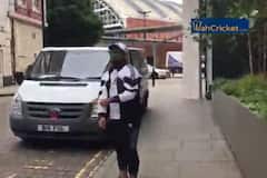 World Cup 2019: पाकिस्तान के खिलाफ मैच से पहले टीम से जुड़ने मैनचेस्टर पहुंचे रिषभ पंत