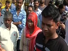 Litigants at Saket district court say they aren't being allowed to enter premise 