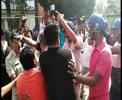 Reporter Stories: কোন্নগরে মাঠ জবরদখল করার অভিযোগ, এলাকাবাসীদের সঙ্গে সংঘর্ষ পুলিশের, লাঠিচার্জ