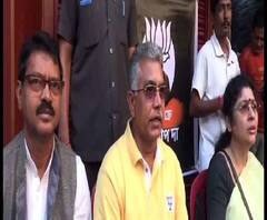 ডেঙ্গি-মৃত্যুর তথ্য গোপন করছে সরকার, দাবি দিলীপ ঘোষের