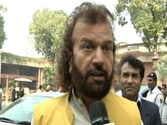 गायकों और कवियों का गला खराब कर रहा है Pollution: Hans Raj Hans