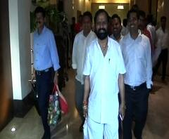 Shivsena MLAs | रिट्रीटचा मुक्काम संपला, शिवसेना आमदारांना मतदारसंघात परतण्याचे आदेश | ABP Majha 