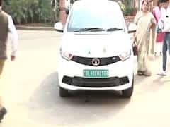  Electric Car बनी सांसदों की सवारी