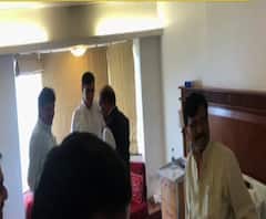 Congress Leaders Meet Sanjay Raut | काँग्रेस नेते संजय राऊतांच्या भेटीला | मुंबई | ABP Majha