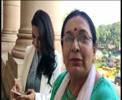 সংসদে মা-কে নিয়ে মিমি চক্রবর্তী, কেমন লাগল তাঁর, শুনব