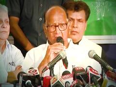 NCP Chief Sharad Pawar meets Sanjay Raut at Lilawati hospital