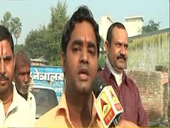 Lord Ram devotee sings in praise of Ayodhya | Ground Report
