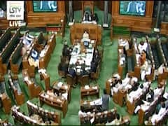 संसद के इतिहास में पहली बार Pollution पर बहस, ज्यादातर सांसद रहे नदारद, सियासत जारी । Master Stroke