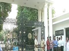 Maharashtra: Shiv Sena Trapped In Its Own Formula? | Seedha Sawal