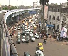 এক নজরে শহরের যান চলাচলের হাল-হকিকৎ, দেখে নিন ট্রাফিক আপডেট