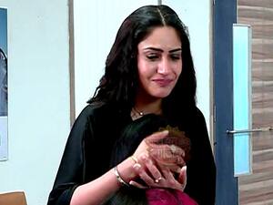 Sanjivani: Doctor Asha slits her wrist!