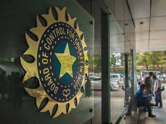 BCCI पर फूटा शशि थरूर का गुस्सा, देखिए खेल की बड़ी खबरें