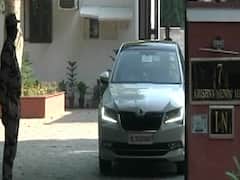 Ayodhya Verdict : Judge SA Bobde leaves from his house for Supreme Court