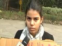 Anu Dubey को मेडिकल के लिए लेकर जा रही है दिल्ली पुलिस