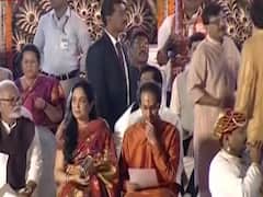 शपथ के पथ पर Uddhav लथपथ! BJP पूछ रही ऐसे कैसे चलेगी सरकार? | News@7