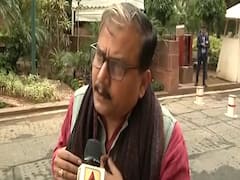 'बापू की मूर्ति को माला चढ़ाओ और कातिल को देशभक्त बताओ'- Manoj Jha का BJP पर तंज