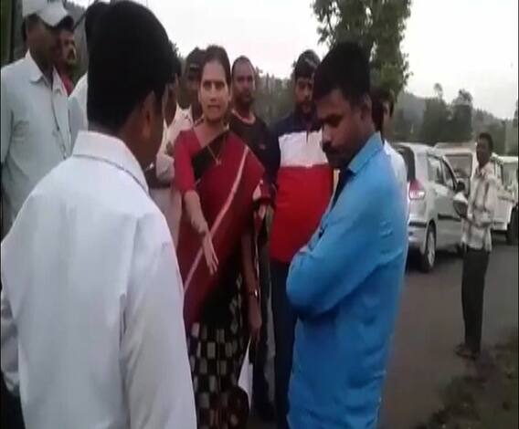 Bharti Pawar | भारती पवार कृषी अधिकाऱ्यांवर संतापल्या,