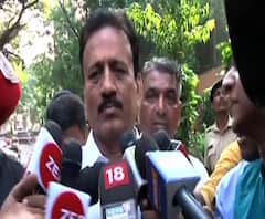 Girish Mahajan | बहुमताच्या जोरावर मनमानी केल्याने आमचा सभात्याग - गिरीश महाजन | ABP Majha