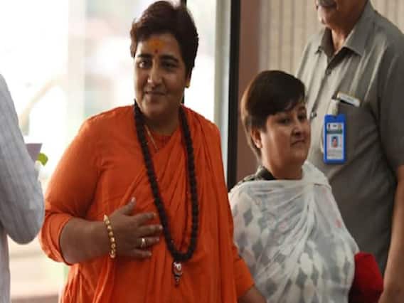 Sadhvi Pragya ने नाथूराम गोडसे को फिर बताया 'देशभक्त'
