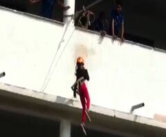 Raipur School Accident | झिप लाईनिंग करताना हूक तुटल्यामुळे 25 फुटांवरुन विद्यार्थिनी कोसळली | रायपूर | ABP Majha 