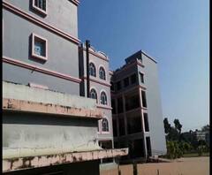 স্কুলের ইউনিফর্ম পরে না আসায়, বোলপুরে 'পোষাক খুলিয়ে শাস্তি'! প্রতিবাদে অভিভাবকদের বিক্ষোভ