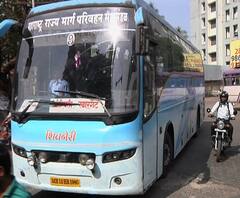 ST Bus | बोरीवली-पुणे एसटी व्हाया मुंबई एअरपोर्ट | ABP Majha