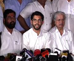 Congress-NCP | काँग्रेस-राष्ट्रवादी सत्तास्थापनेसाठी एकत्रित निर्णय घेणार, सोनियांचा शिवसेनेला पाठिंब्याला नकार | ABP Majha