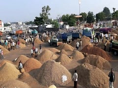 રાજકોટઃ માર્કેટિંગ યાર્ડમાં વહેલી સવારથી કપાસ-મગફળીની આવક શરૂ, જુઓ વીડિયો