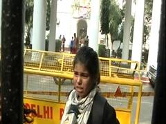 Anu Dubey से क्यों डरी दिल्ली पुलिस, अकेली लड़की किसके लिए खतरा? दिल्ली पुलिस पर उठे सवाल