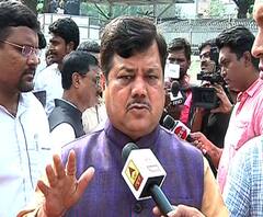 Pravin Darekar | लोकशाहीचा अपमान,कामकाज रेटून नेण्याचा सत्ताधाऱ्यांचा डाव - प्रविण दरेकर | ABP Majha