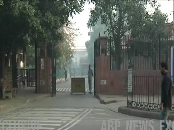 फैसला आने से पहले सुप्रीम कोर्ट के बाहर कैसा है ताजा माहौल ? देखिए | Ayodhya Case Verdict