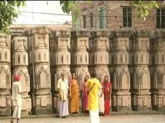 देखिए, Ayodhya के कारसेवक पुरम में किस तरह से तराशे जा रहे हैं पत्थर