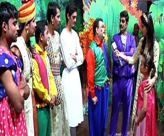 Kapus Kondyachi Goshta | 'कापूस कोंड्याची गोष्ट', नाटक हाऊसफुल होण्याचं सिक्रेट काय? | ABP Majha