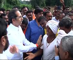 Uddhav Thackeray | शिवसेना पक्षप्रमुख उद्धव ठाकरे शेतकऱ्यांच्या अश्रूचा बांध फुटला | पुणे | ABP Majha
