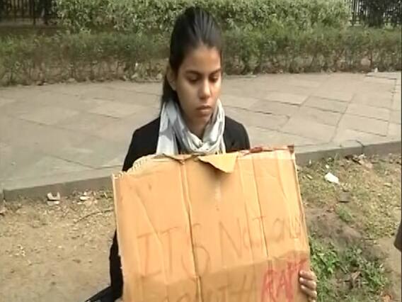 हैवानियत के खिलाफ अनु ने उठाई आवाज तो उठा ले गई दिल्ली पुलिस