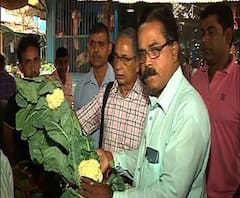 Reporter stories: কলকাতার বিভিন্ন পাইকারি বাজারে হানা ইবির, দামের ওপর নজরদারি