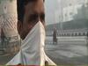 Cleaners did not receive mask, use handkerchief while cleaning streets in Delhi