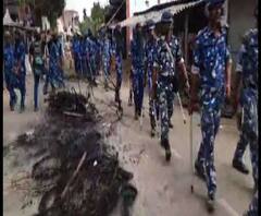 তরুণীকে অপহরণের চেষ্টা, অভিযুক্ত যুবকের বাইক জ্বালিয়ে দিল উত্তেজিত জনতা