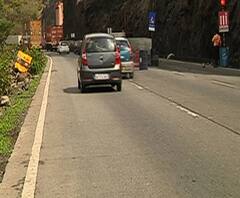 Mumbai- Pune Expressway | एक्सप्रेसवे वर 100 किमीची वेगमर्यादा | ABP Majha 