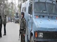 जम्मू कश्मीर के पुलवामा में हिजबुल के दो आतंकी ढेर । Top 25 खबरें