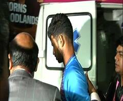 ভারত-বাংলাদেশ টেস্ট - শামির বলে আহত বাংলাদেশের লিটন দাস, ও নইম হাসান