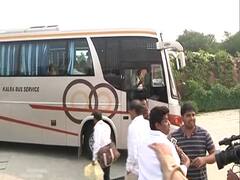 Maharashtra Congress MLAs leave for Mumbai from Jaipur hotel 