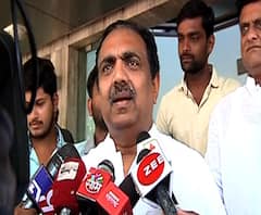 Maharashtra Government Formation | भाजपकडून आघाडीच्या काही आमदारांना आमिष : जयंत पाटील | ABP Majha