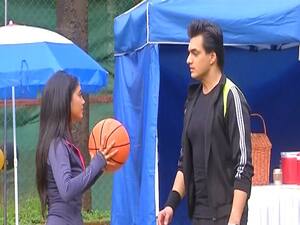 Kartik, Naira play Basketball match | Saas Bahu Aur Saazish (03.11.2019)