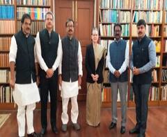 Shivsena MP Meets Sonia Gandhi | शिवसेनेच्या चार खासदारांनी घेतली सोनिया गांधींची भेट | नवी दिल्ली | ABP Majha