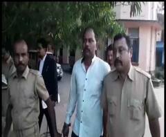 Reporter Stories: জলপাইগুড়িতে তৃণমূল নেতার পানশালায় পুলিশের অভিযান, জাল আধার কার্ড তৈরির অভিযোগে গ্রেফতার বিজেপি কর্মী