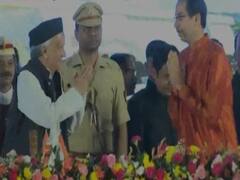 Maharashtra: Uddhav के शपथ ग्रहण में उमड़ा जनसैलाब, समारोह के बाद मौजूद नेताओं ने दी बधाई