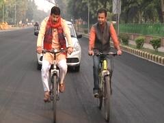 Arvind Kejriwal के मन में ही Pollution है: Manoj Tiwari