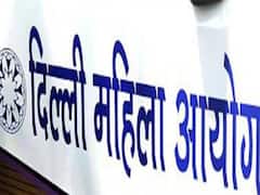 Delhi Women Commission sends notice to Delhi Police for misbehaving with Anu Dubey 